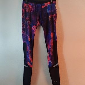 Champion Holographic Rose Print workout leggings
